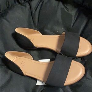 Black Flat Suede sandal
